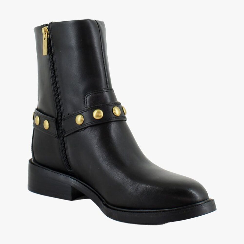 Vince Camuto Amais Black